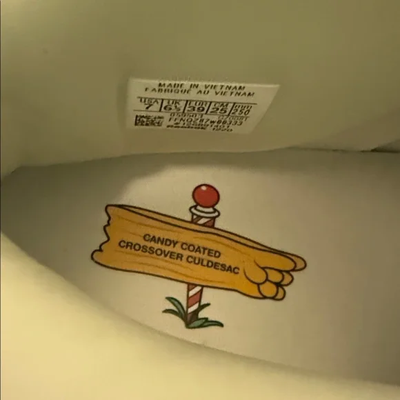 NEW Reebok Question Mid Hasbro Candy Land Basketball Shoes M7/W8.5 - Picture 13 of 15